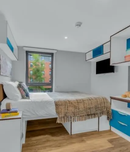 For 2 In Free Breakfast * Leeds (West Yorkshire)